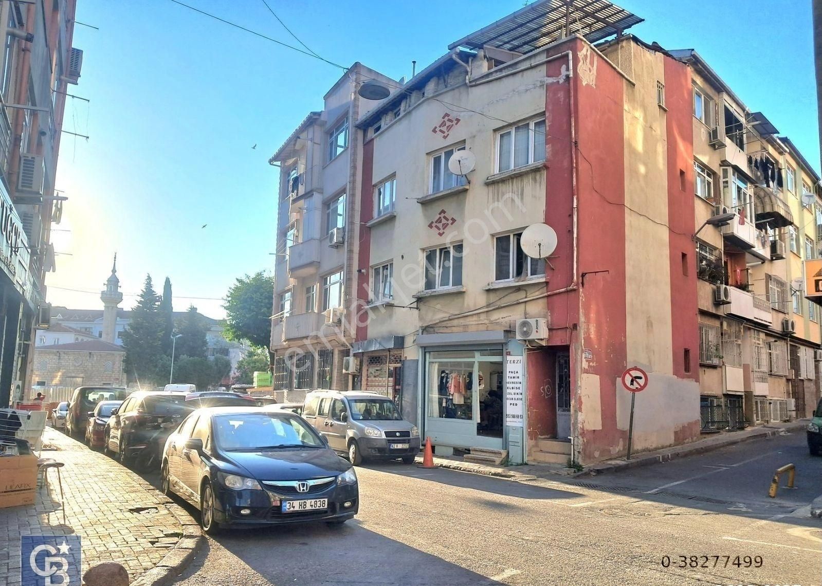 Fatih Şehremini'de, Yaylak Sokak Cepheli Satılık Köşe Bina - Görsel 7