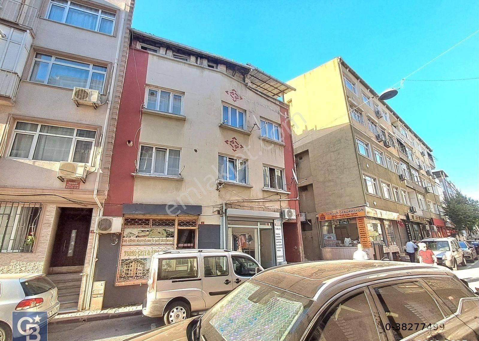 Fatih Şehremini'de, Yaylak Sokak Cepheli Satılık Köşe Bina - Görsel 2