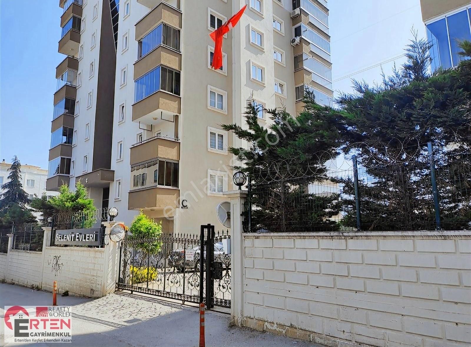 Rw Erten'den Kültür Mah.de Havuzlu Site İçinde Satılık 3+1 Daire