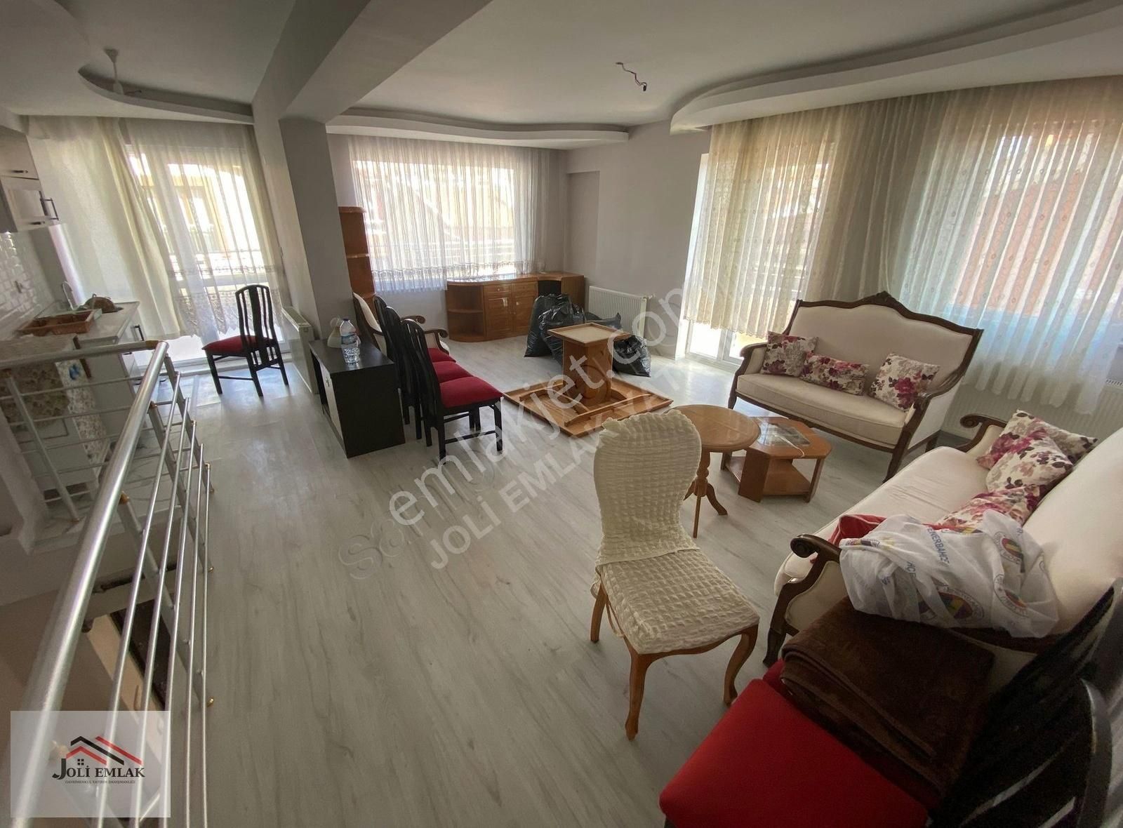 Fırsat Kardeşler'de Yeni Bina Asansörlü Dublex Daire