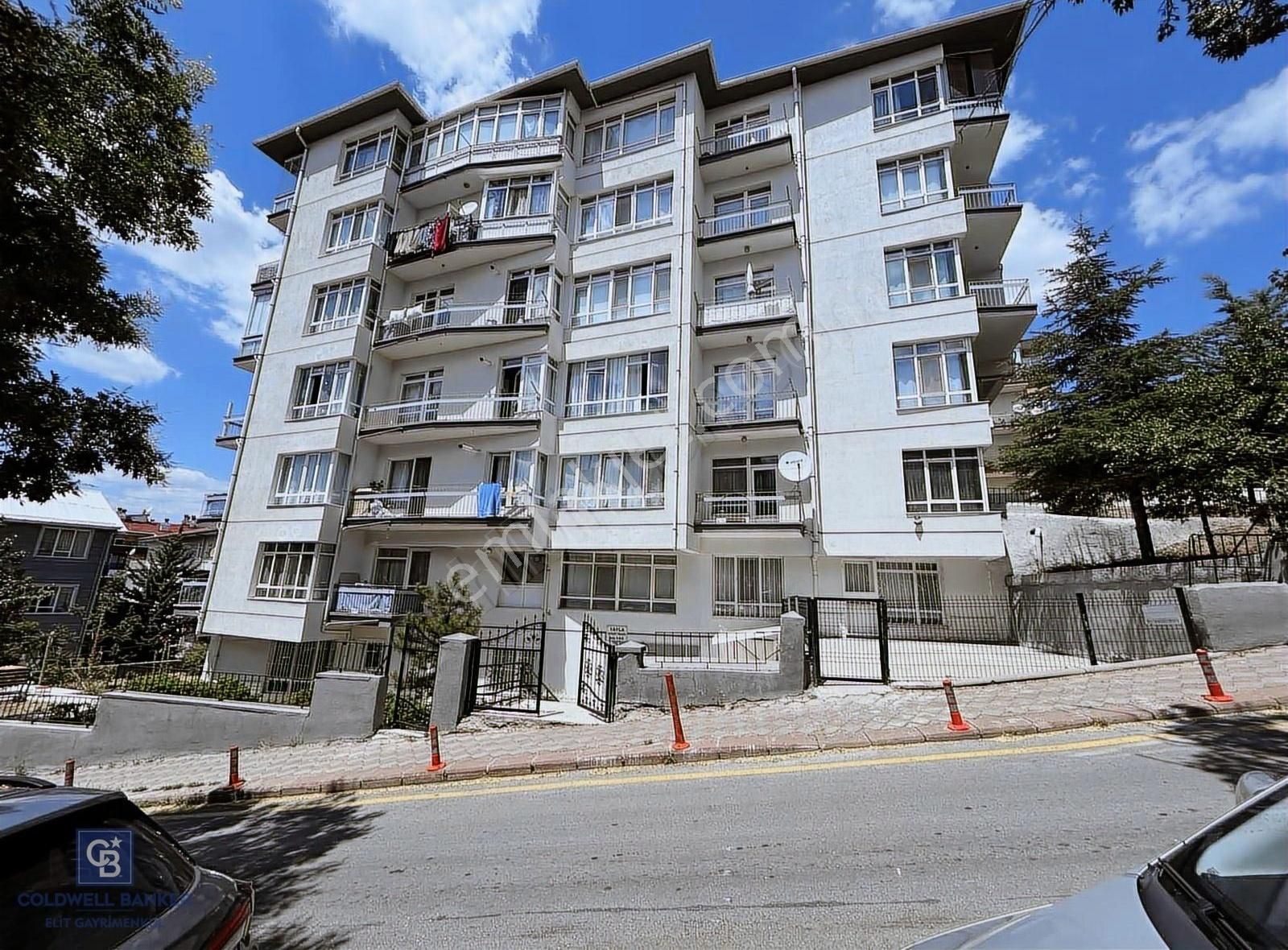 Emek 3+1 Kiralık Daire (cb Elit Mücahit Çoban)