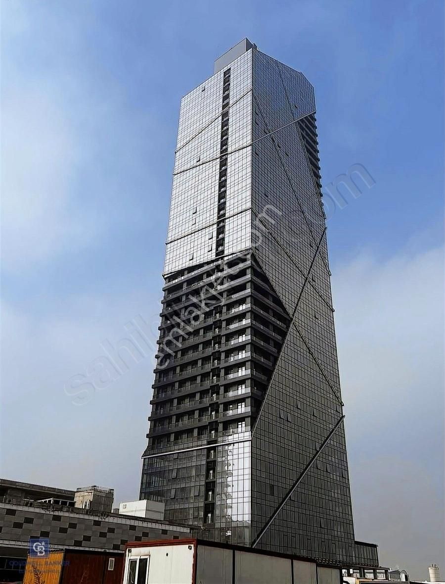 Metafor Avmde Balkonlu Köşe 64 M² 2+1 Satılık Ofis