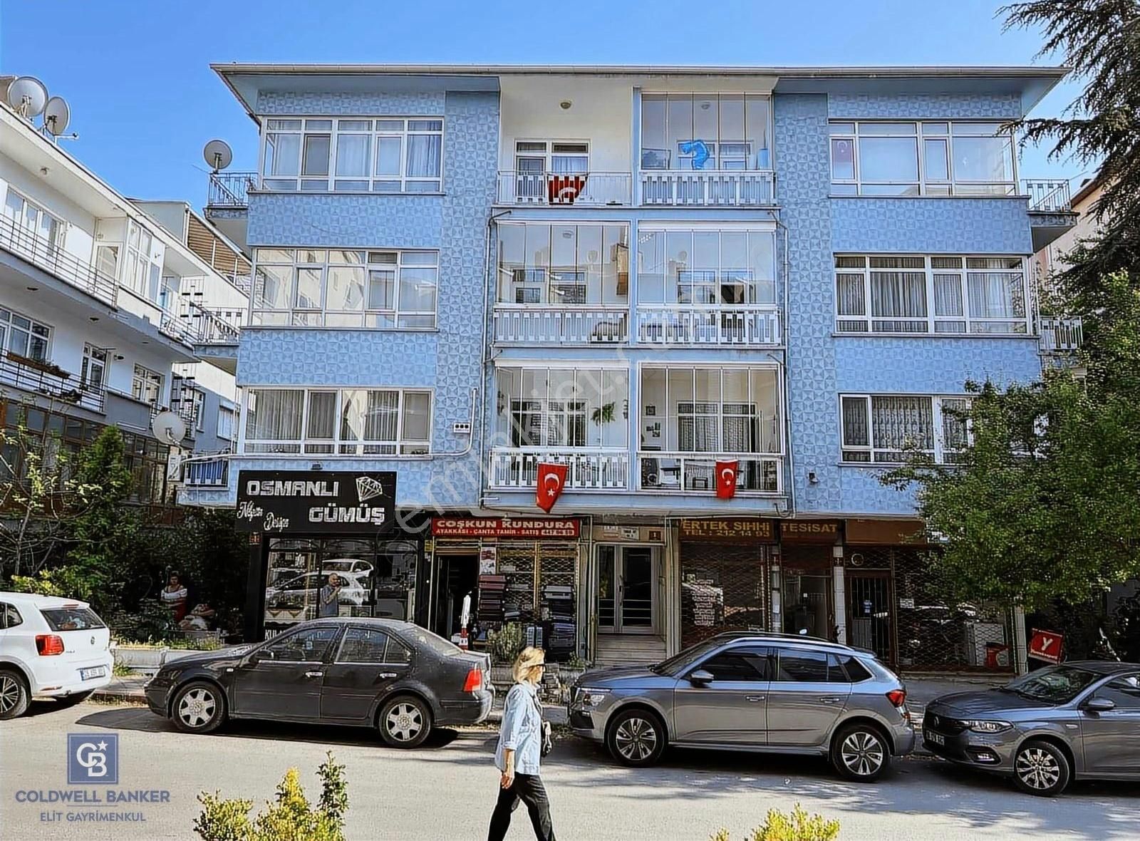 Bahçelievler 81. Sokak Giriş Kat 2+1 Daire (mücahit Çoban)
