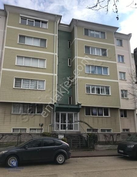 İller Sitesinde Yüksek Giriş 2+1 100 M2