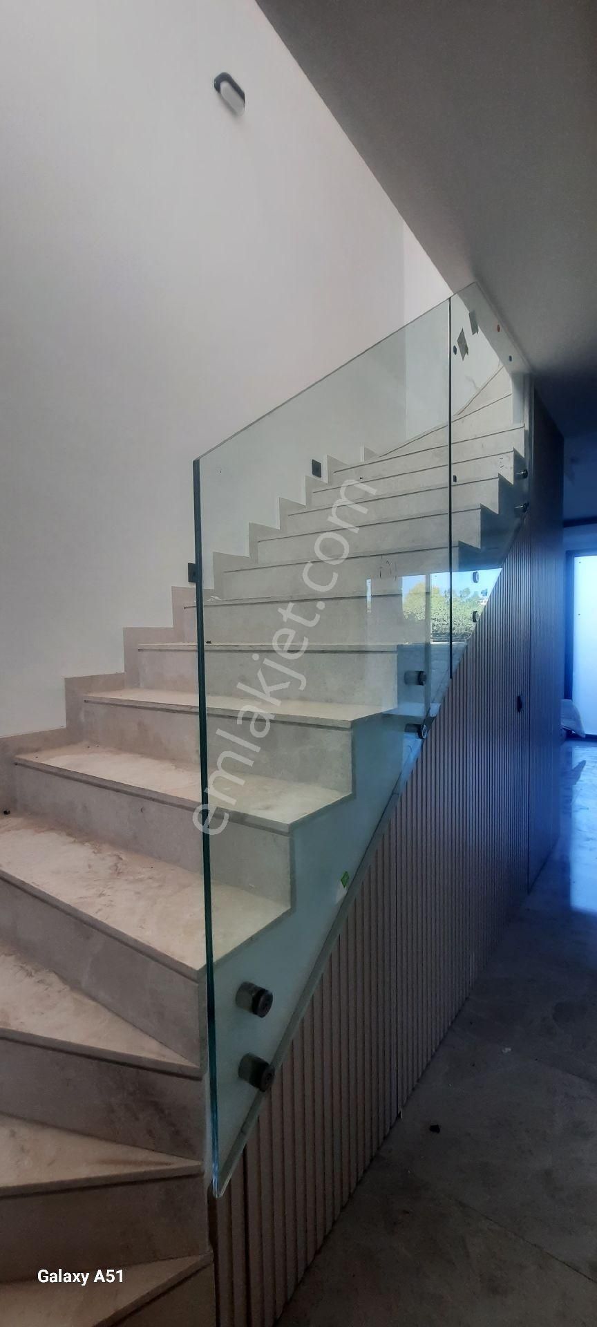 Bodrum Turgutreis Bahçeli Evlerde Satılık Lüks 3+1 İkiz Villa - Görsel 24