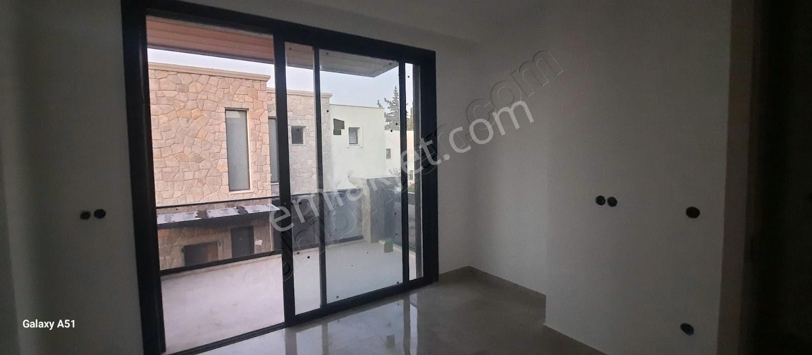 Bodrum Turgutreis Bahçeli Evlerde Satılık Lüks 3+1 İkiz Villa - Görsel 8