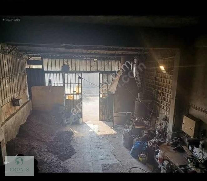 Torbalı Sanayi'de Kemalpaşa Yolunda 2 Katlı Yatırımlık İşyeri