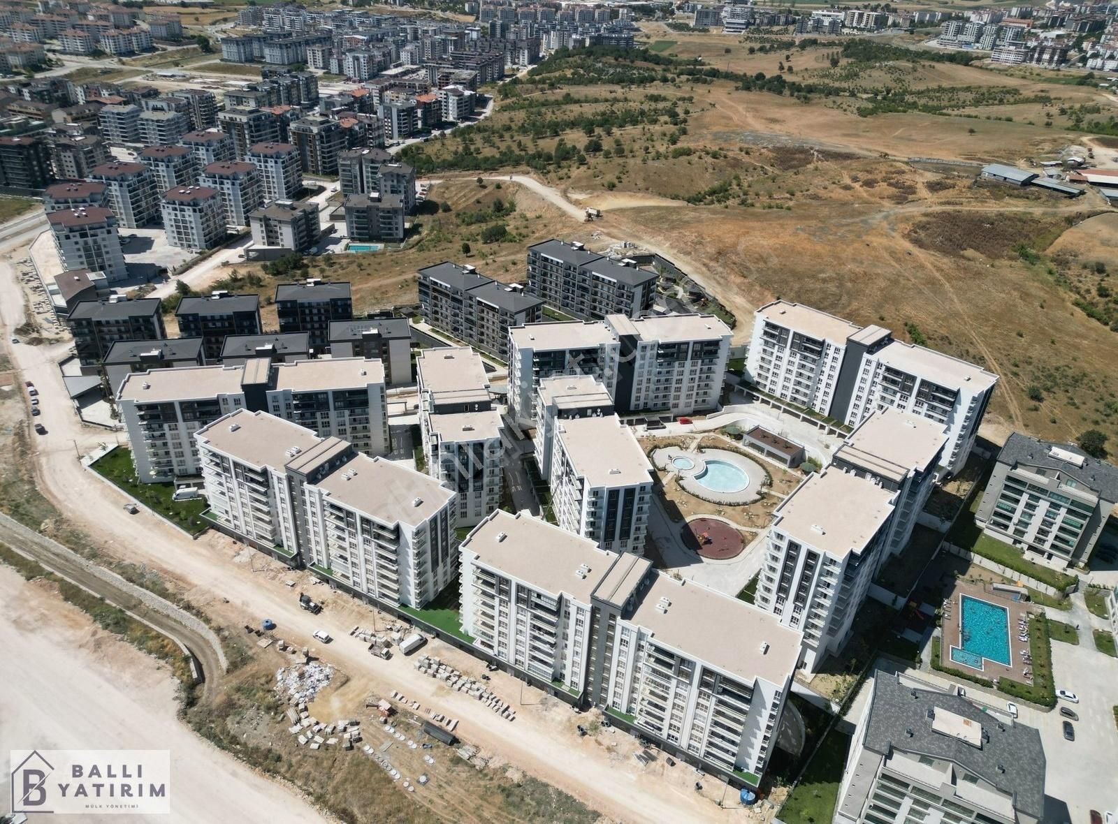 Ballı Yatırım'dan Balkan Shu 09 Arakat Önü Açık Havuz Cephe
