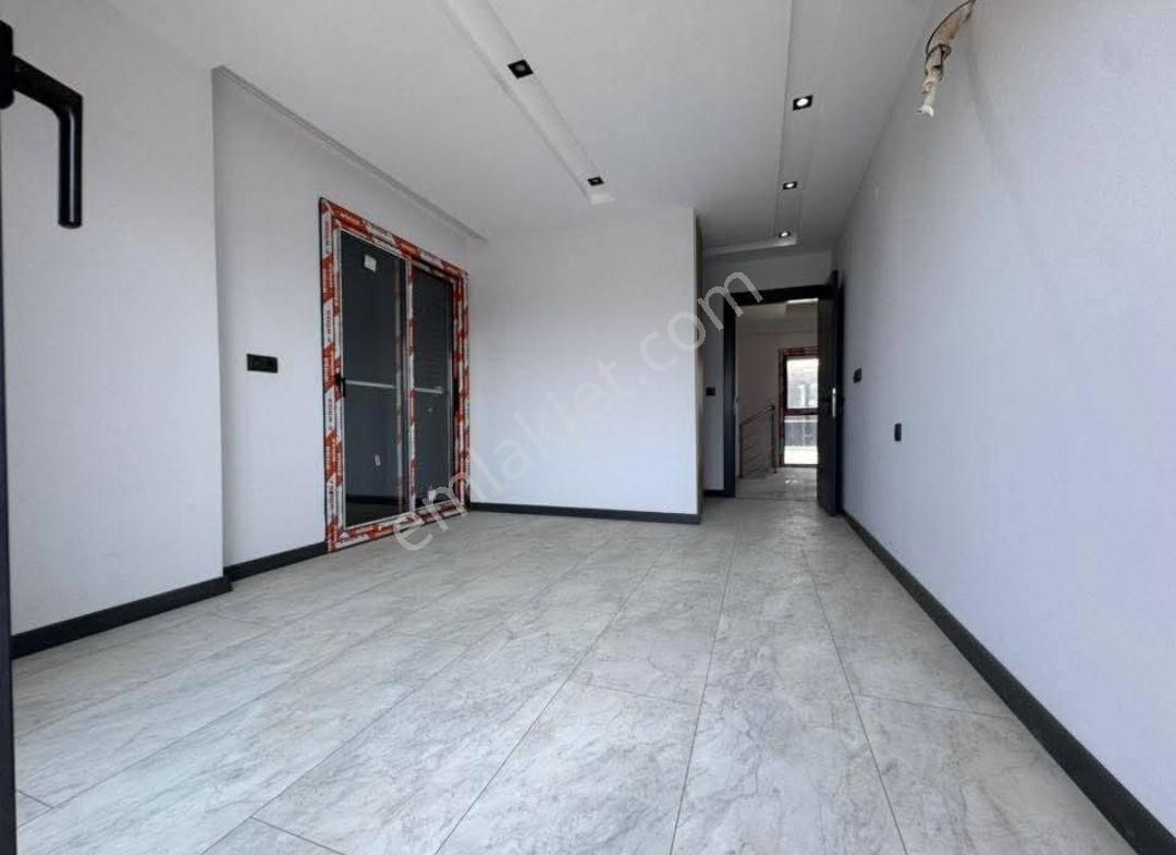 Kuşadası Davutlar'da 5+1 Özel Havuzlu 00 Satılık Villa - Görsel 12