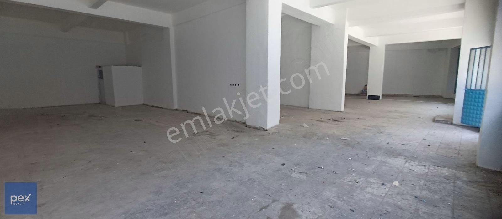 Sultanbeyli'de Kiralık 300 M² Üretim& İmalata Uygun Düz Giriş
