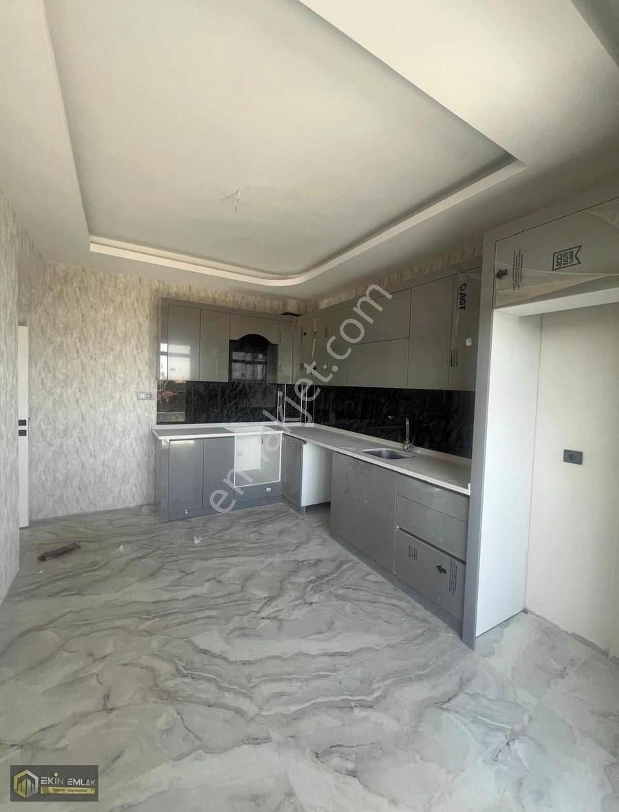 Meram Uluğbey'de Antalya Çevre Yolu Yakını Satılık 3+1 Daire
