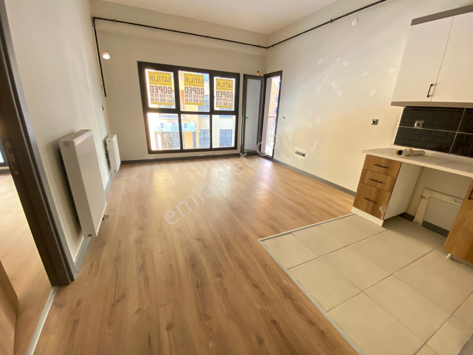 Gaziosmanpaşa Bağlarbaşı 7/a 1.etap Satılık 1+1 Daire 56m2 1.arakat Balkonlu Ve Site İçi - Görsel 2