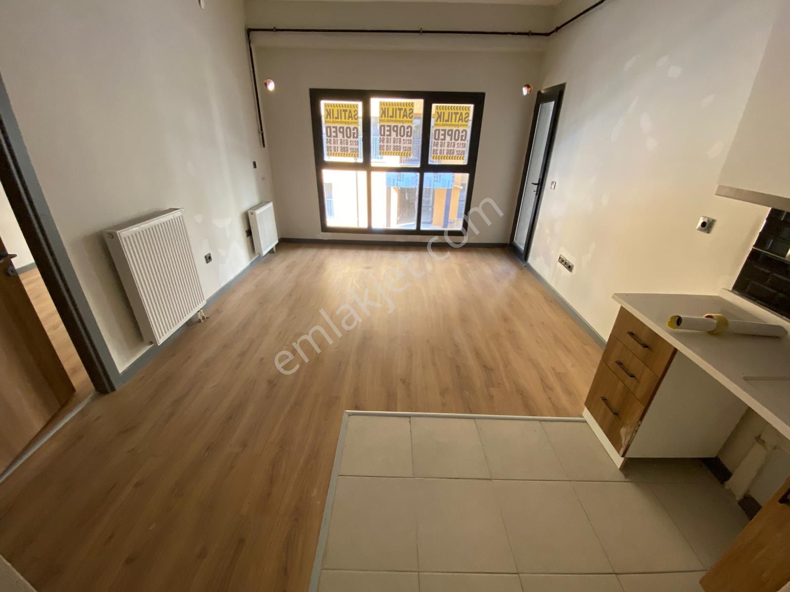 Gaziosmanpaşa Bağlarbaşı 7/a 1.etap Satılık 1+1 Daire 56m2 1.arakat Balkonlu Ve Site İçi - Görsel 3