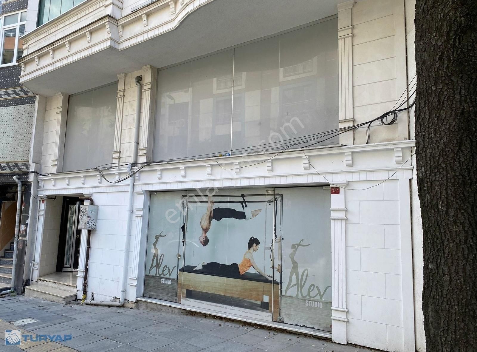 Acil Kupon Muhteşem Cadde Üstü 3 Katlı Satılık Dükkan