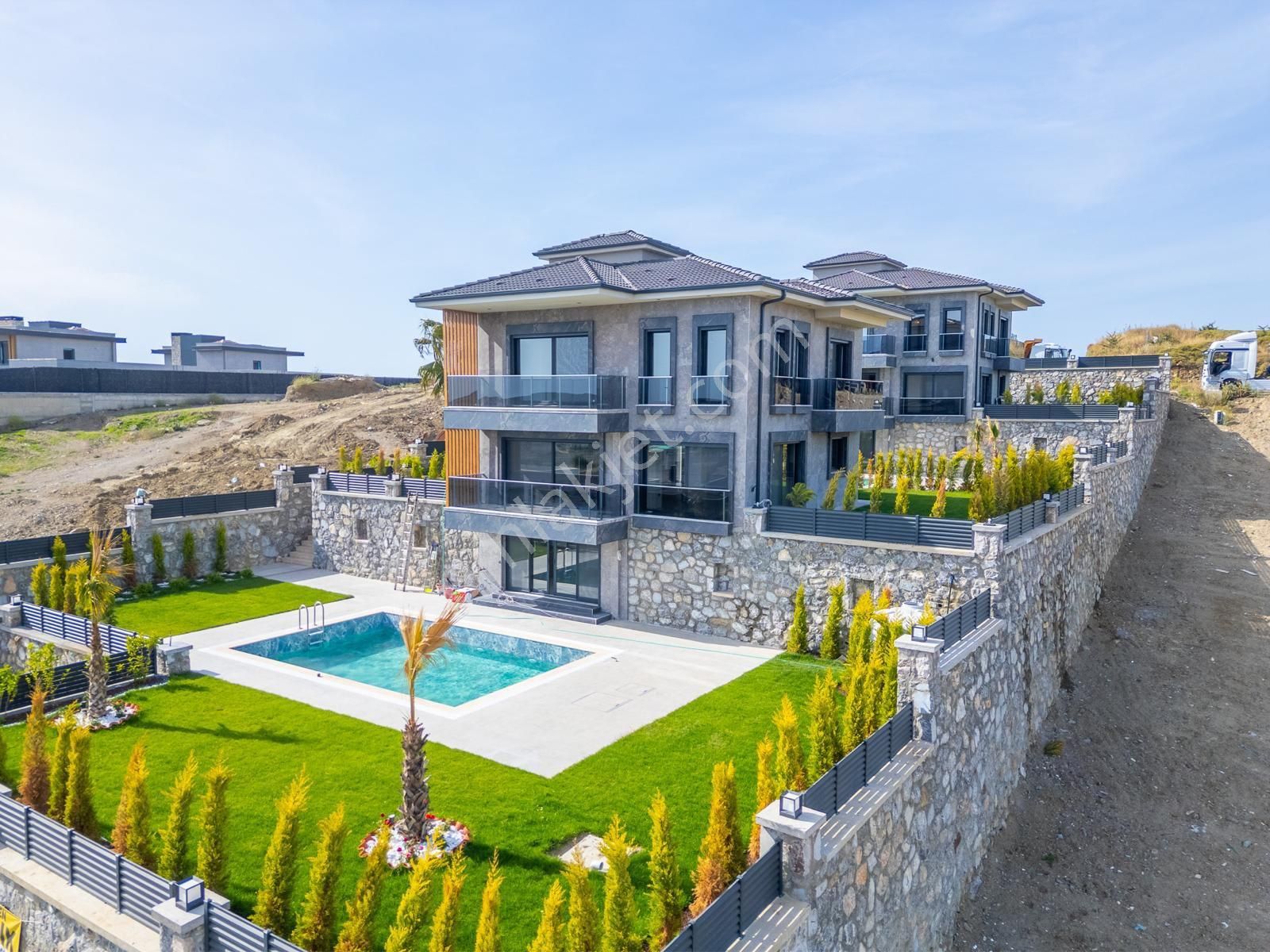 Bahçeşehir’de Ultra Lüks Villa
