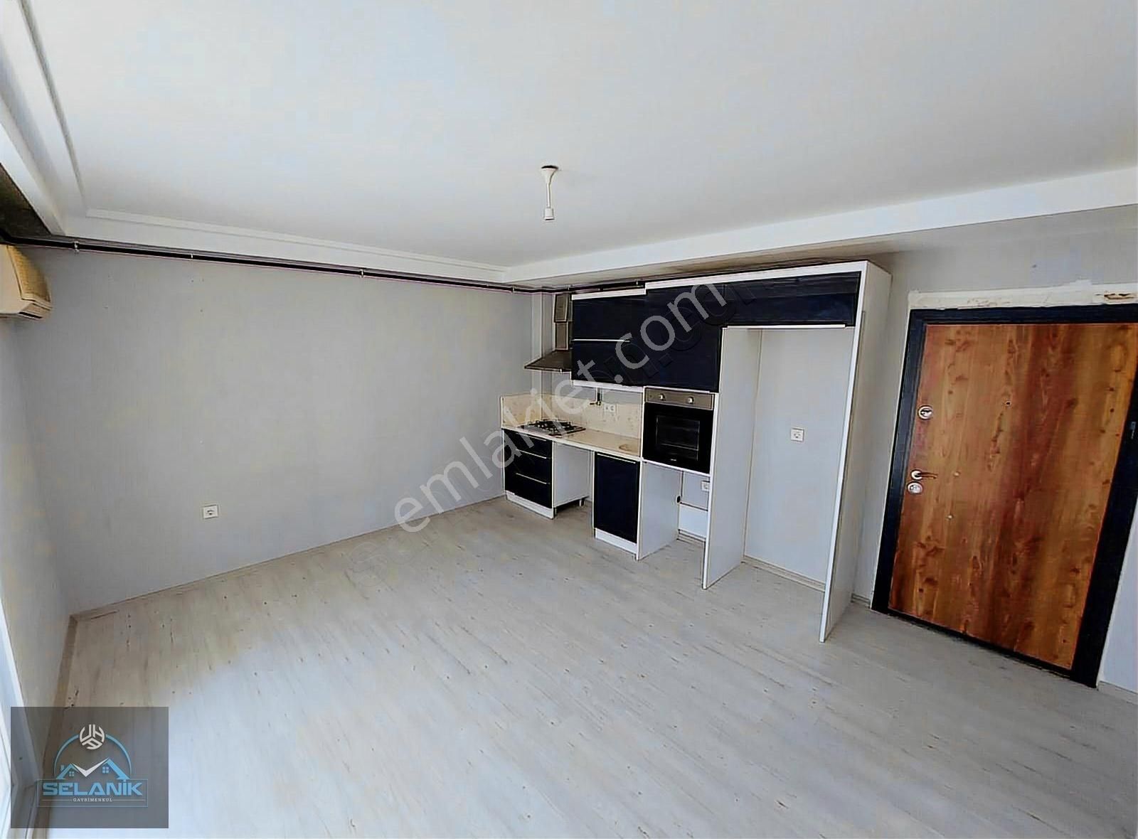 ++karslılar'da Yatay Mimari Hasarsız 1+1 Full Ekstralı Klimalı++