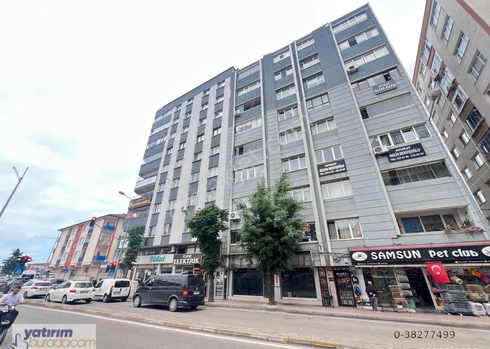 Lise Caddesine Cephe Satılık Fırsat 3+1 Daire