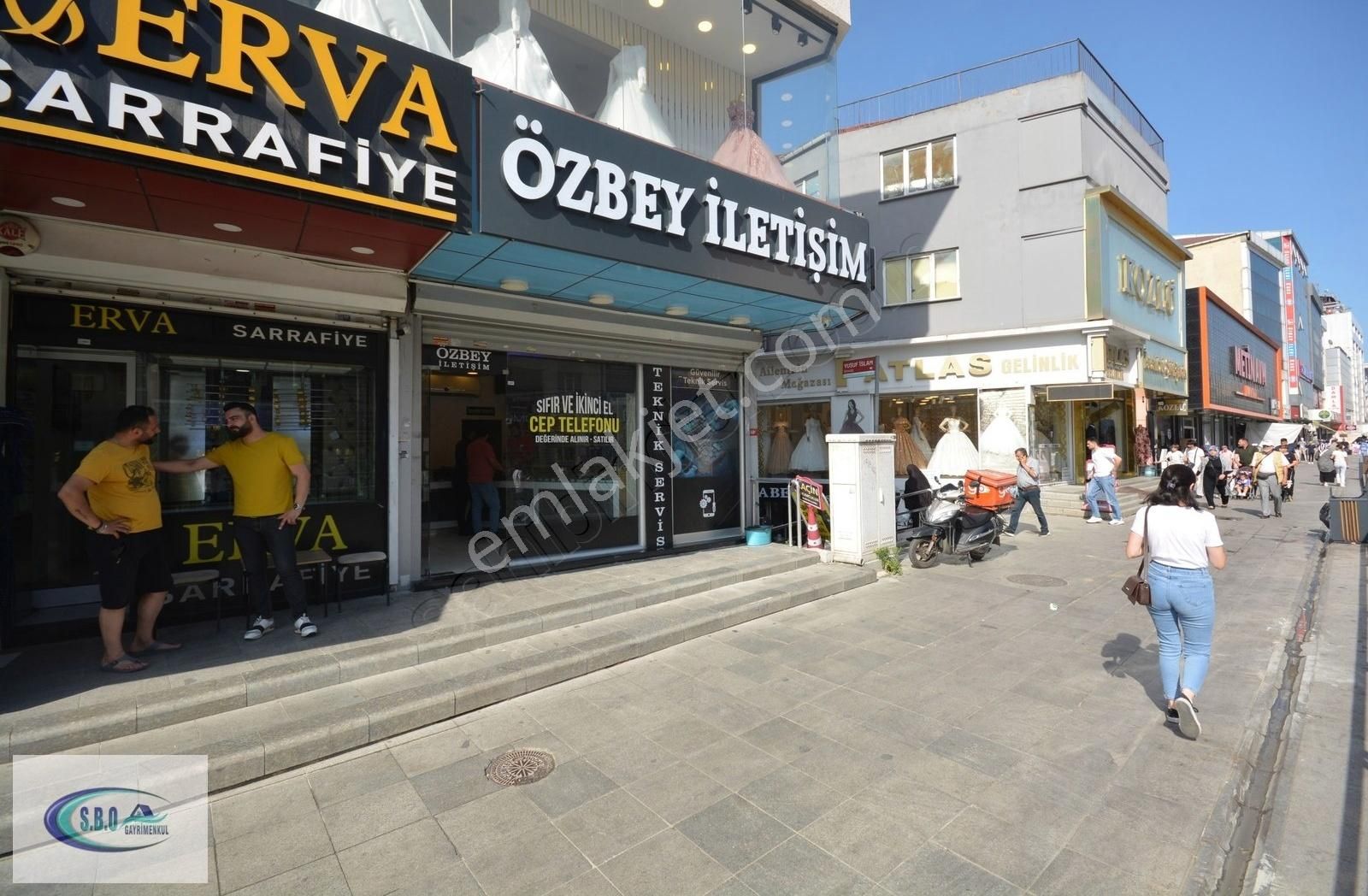 Sultanbeyli Merkezde Cadde Üzerinde!! Satılık Yatırımlık Dükkan
