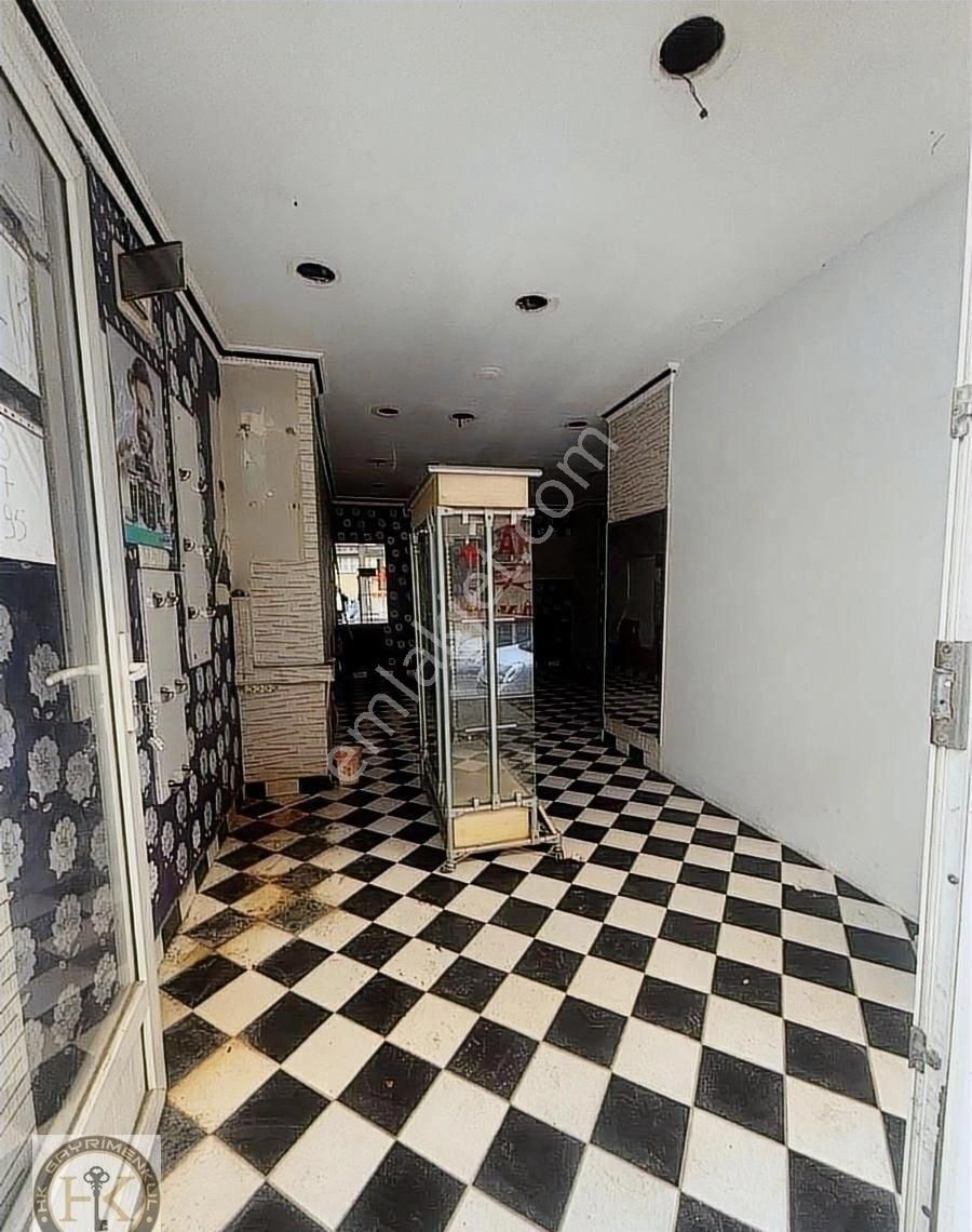 Sultangazi Sultançiftliği Mah. 70 M² Kiralık Dükkan