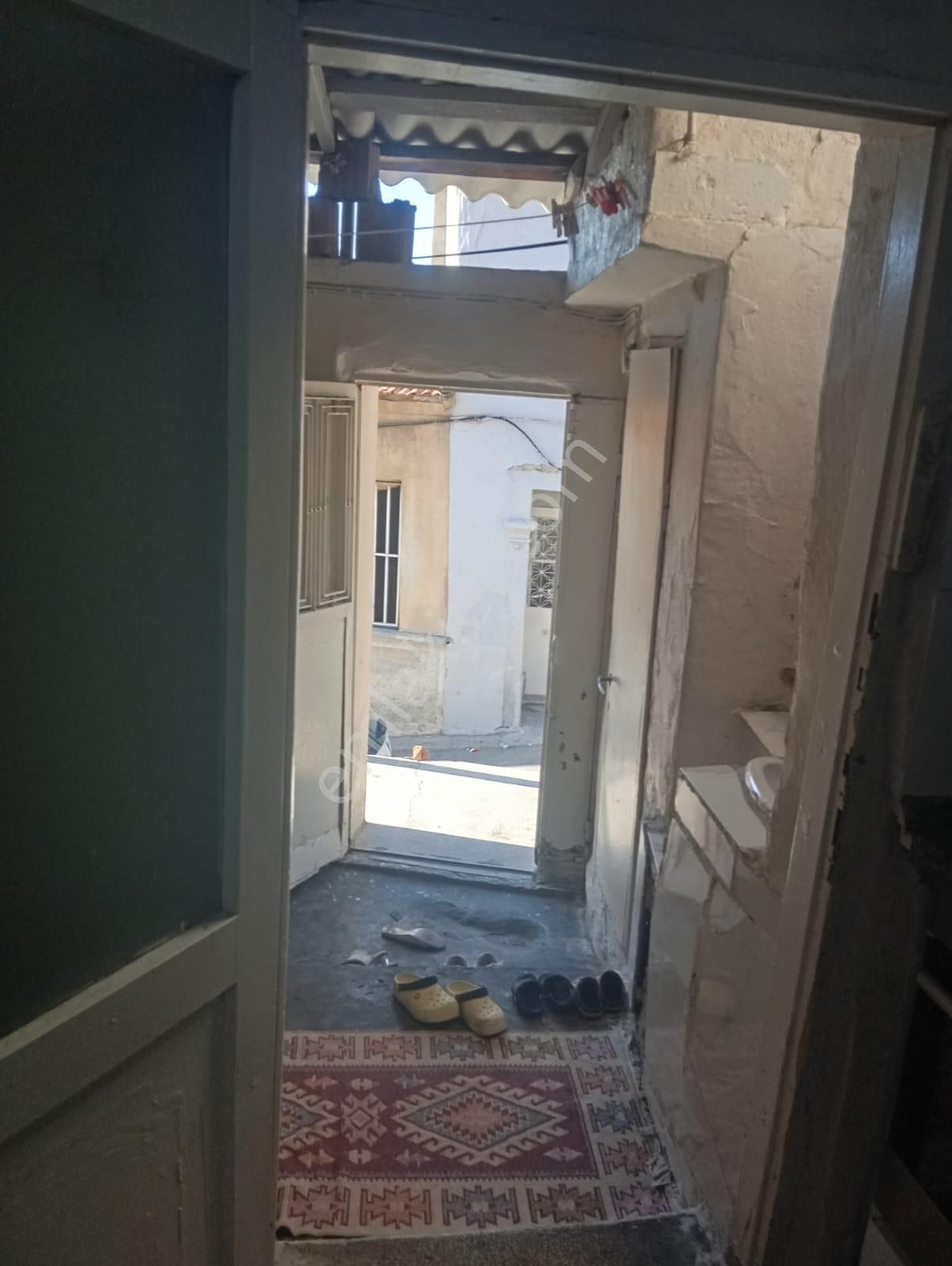 Fırsat Ballıkuyu Alt Kat Market Üst Kat Ev Full Eşyalı - Görsel 24