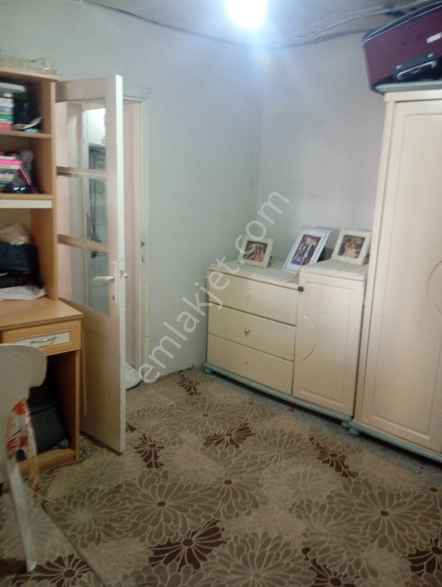 Fırsat Ballıkuyu Alt Kat Market Üst Kat Ev Full Eşyalı - Görsel 17