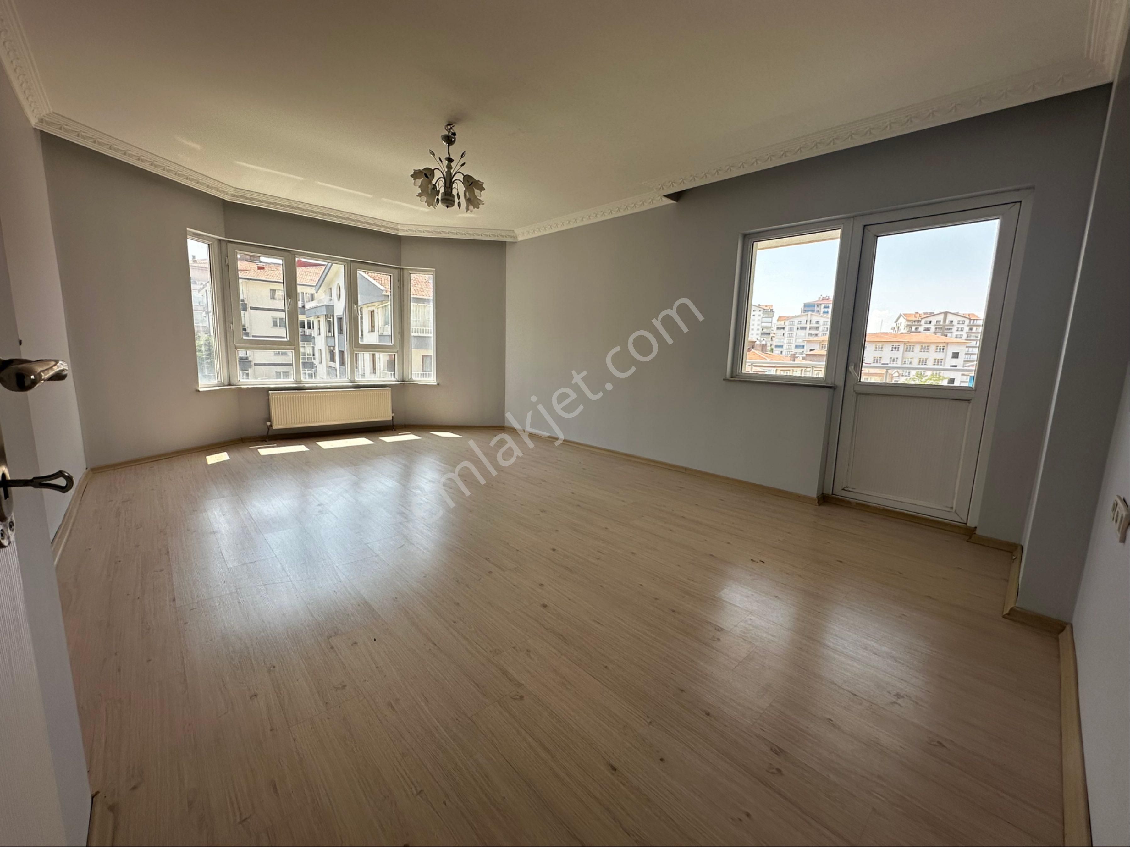 Mamak Cengizhan’da 3+1 Kiralık Lüks Daire