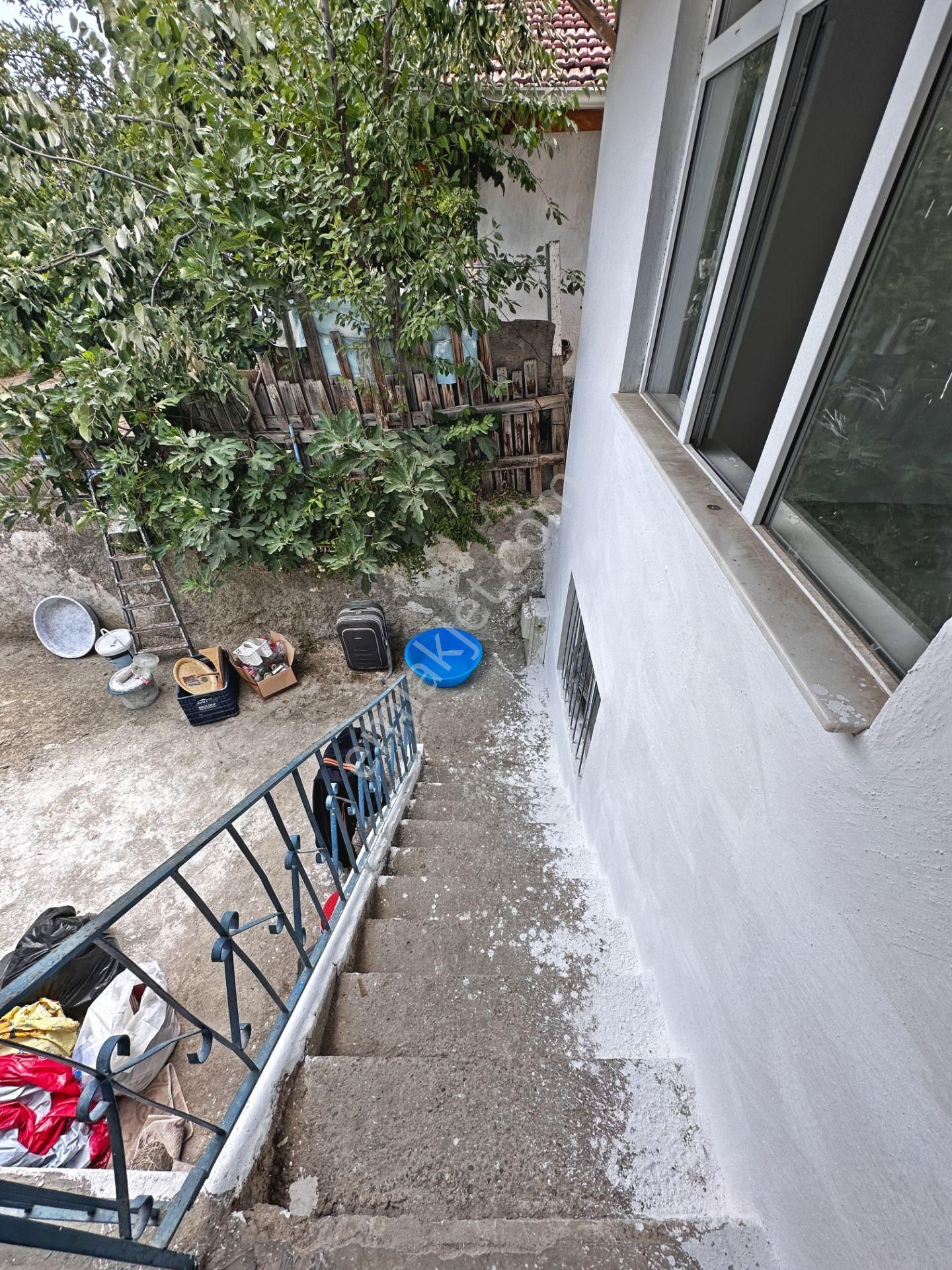 Gökçeyurt Mahallesinde Ekolojik Köyde Müstakil Evli 250m2 Satılık Arsa - Görsel 3