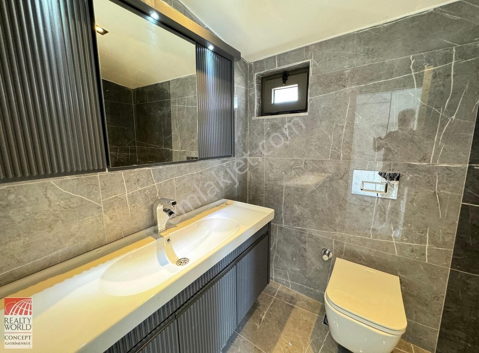 Satılık Döşemealtı Yalınlı Havuzlu Müstakil 4+1 Villa...... - Görsel 25