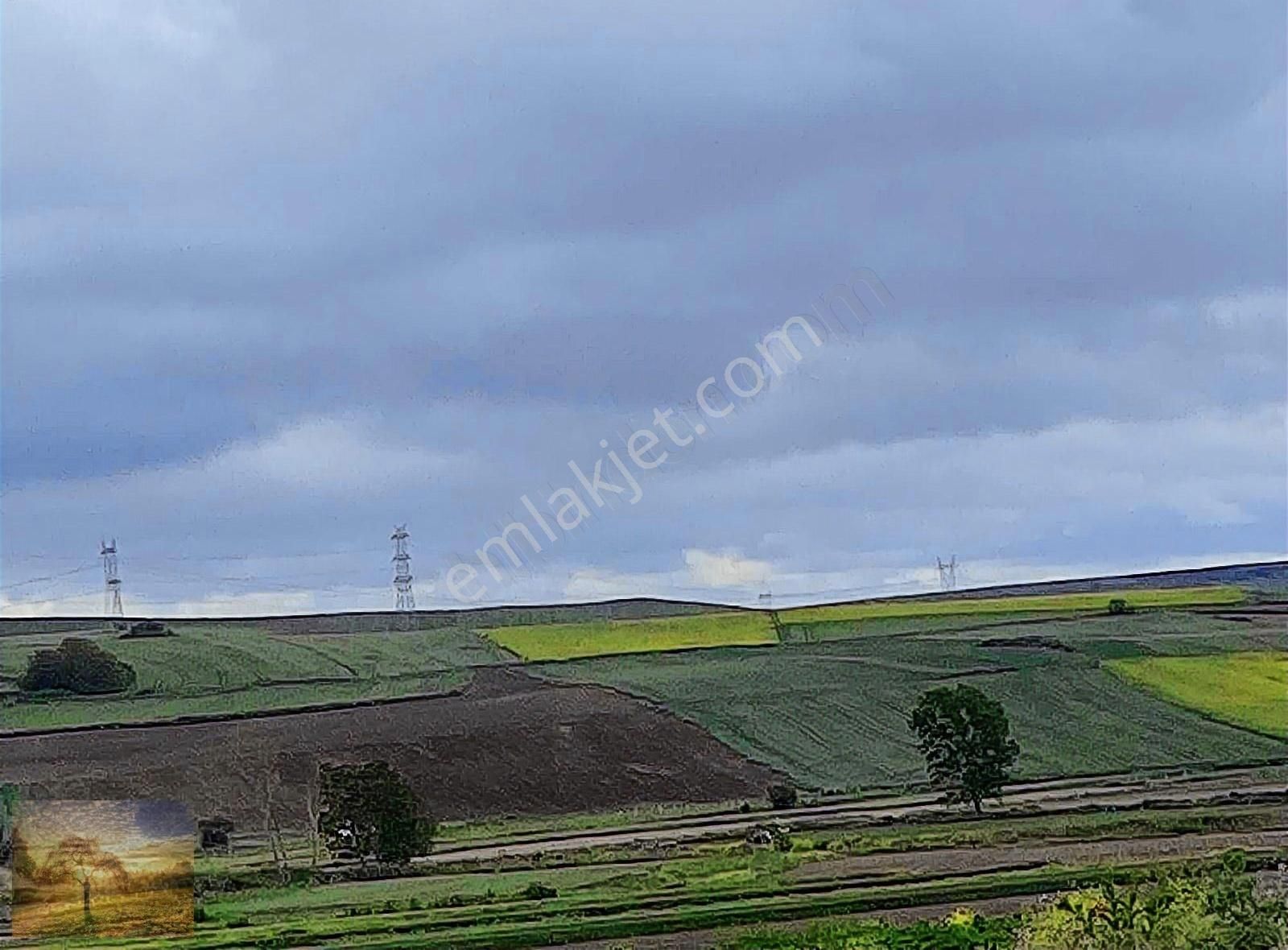 İstanbul Silivri Değirmenköy 230m2 Satılık Yerleşim Yerin İçinde