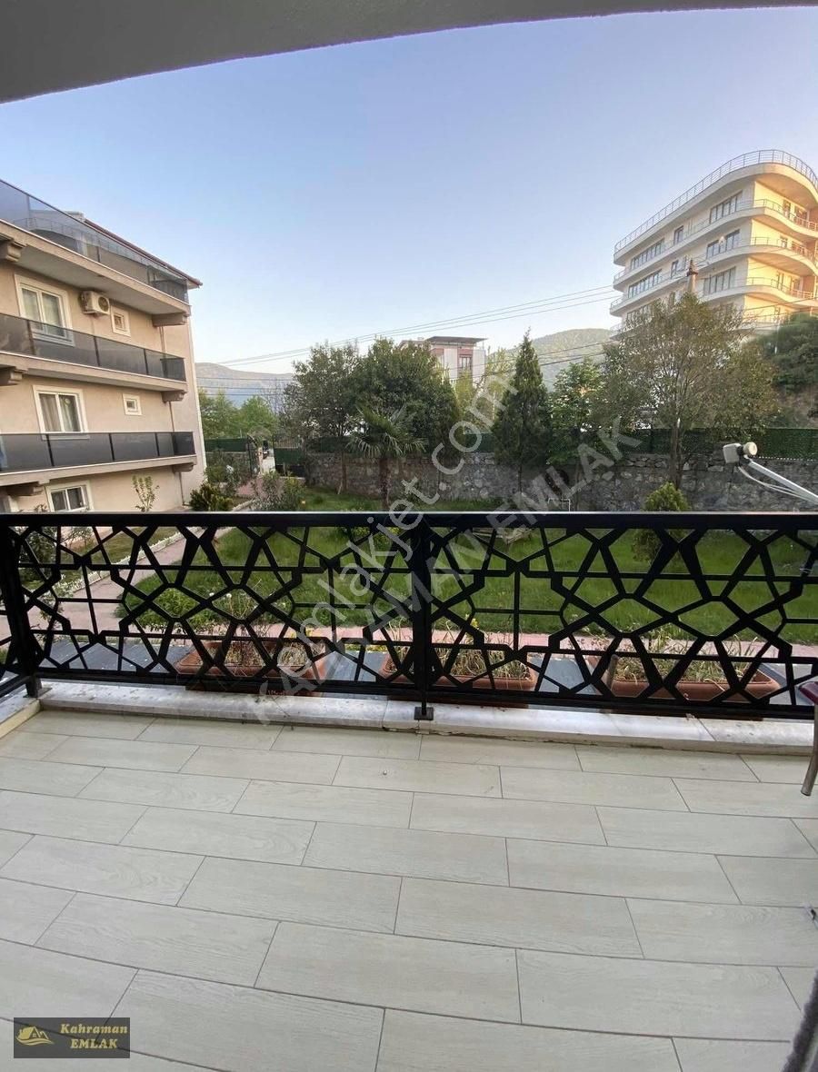 Çınarcık Teşvikiyede Müstakil Villa Tarzında Bahçe Dublex - Görsel 13