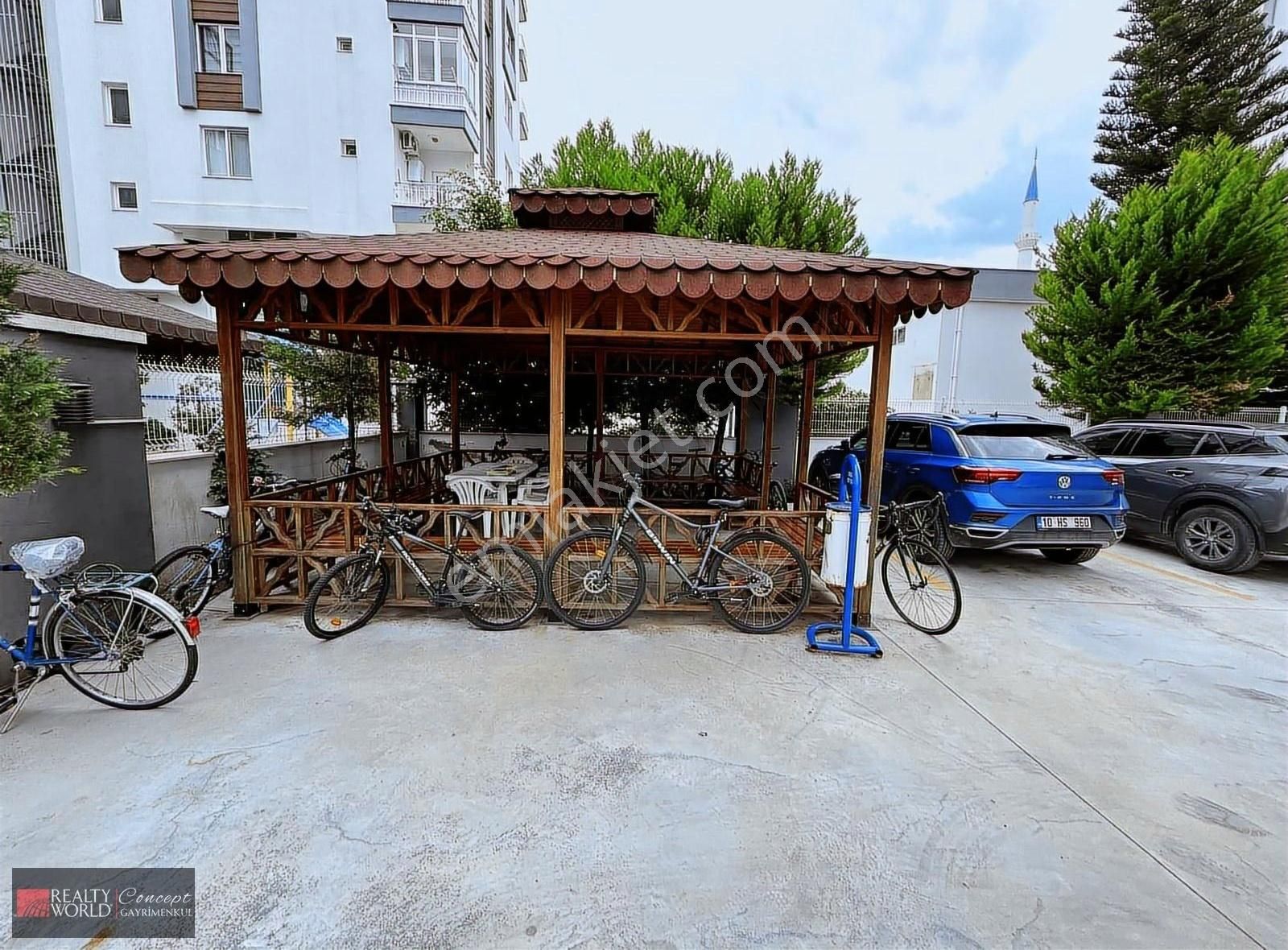 Konyaaltı Uncalıda Merkezi Konumlu 3+1 Lüks Satılık Daire - Görsel 14