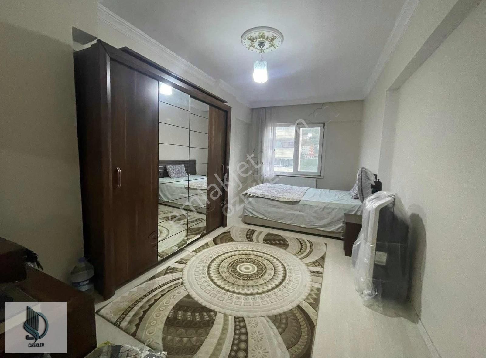 Çınarcık Karpuz Dere Mahallesi 2 + 1 Satılık Daire