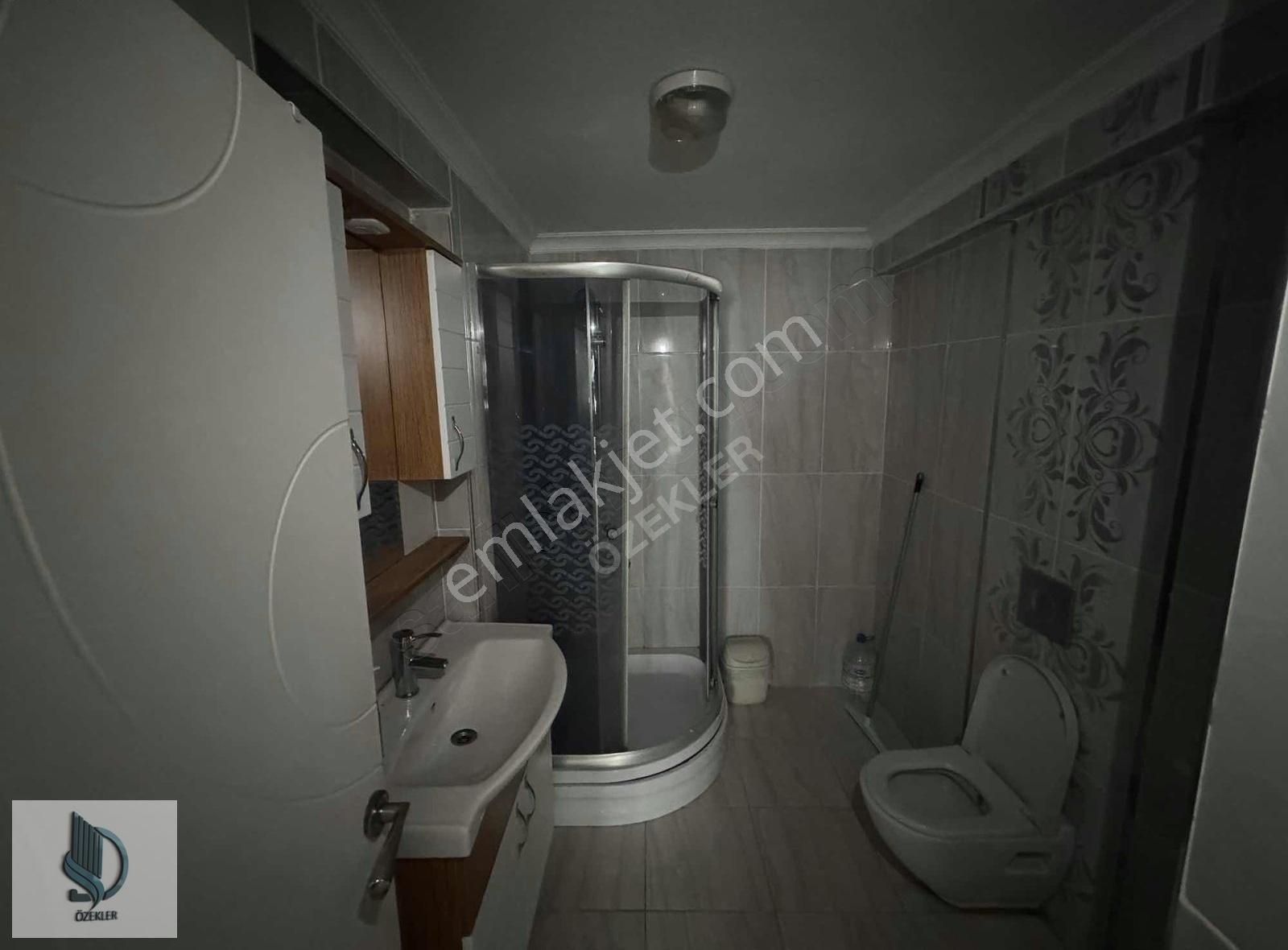 Yalova Merkez Dere Mh.site İçerisnde Ara Kat 3+1 Daire
