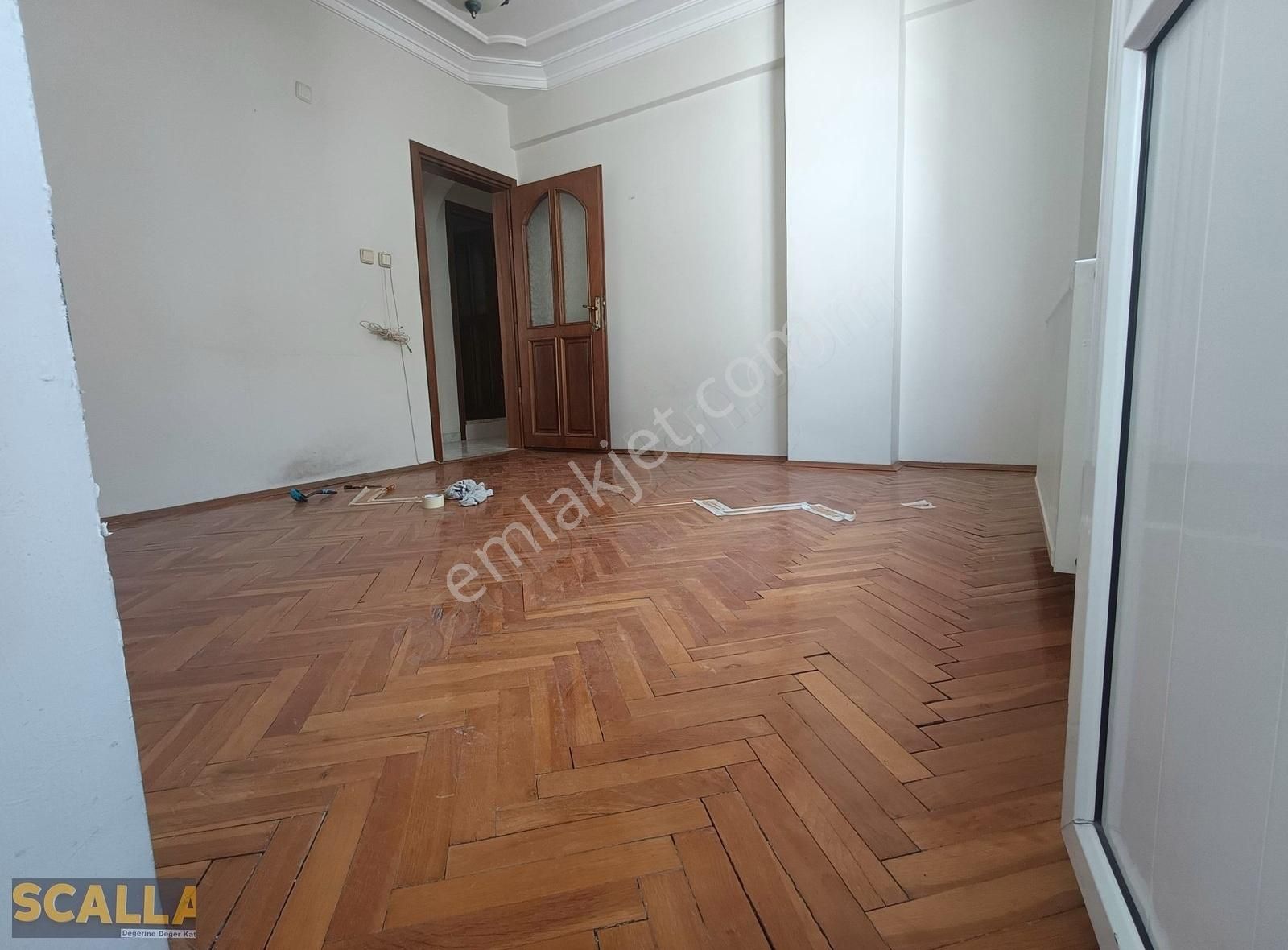 Scalla Emllak Yenimahlede 3+1 Kiralık Daire
