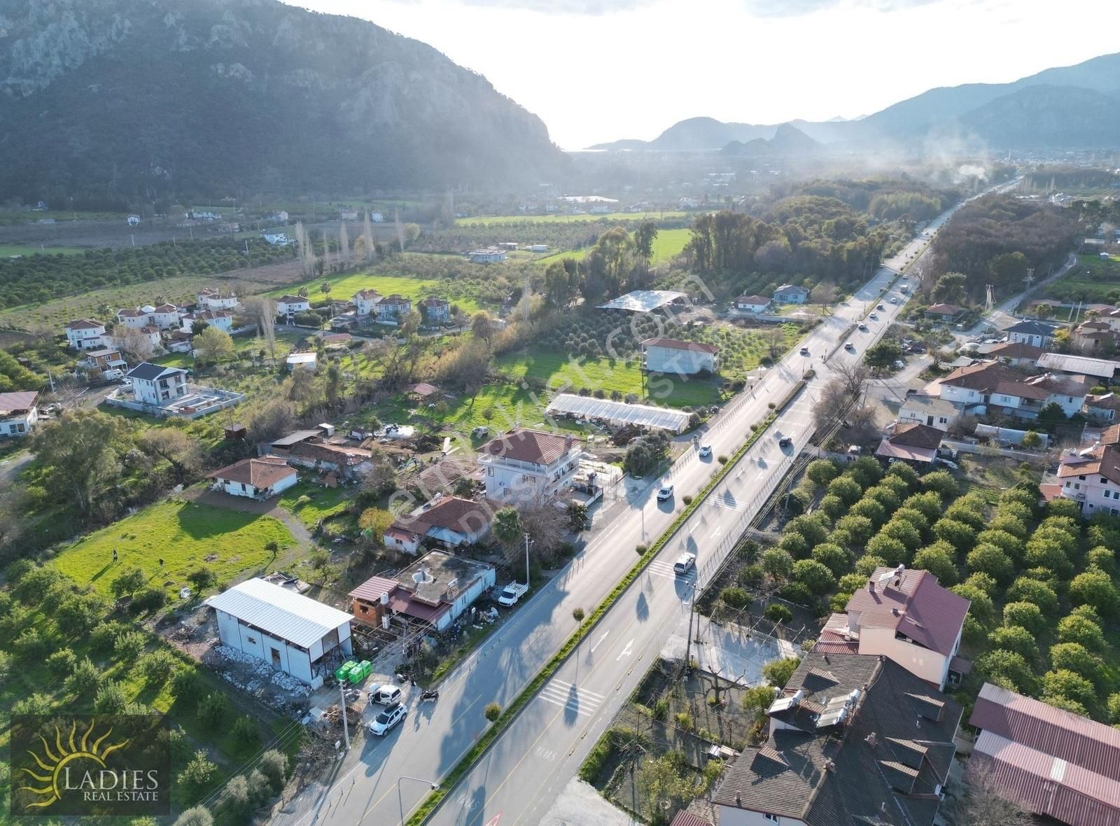 Dalyan Yolu Üzeri Hisseli Tarla /ortaca Okçular/ Ladies Emlak