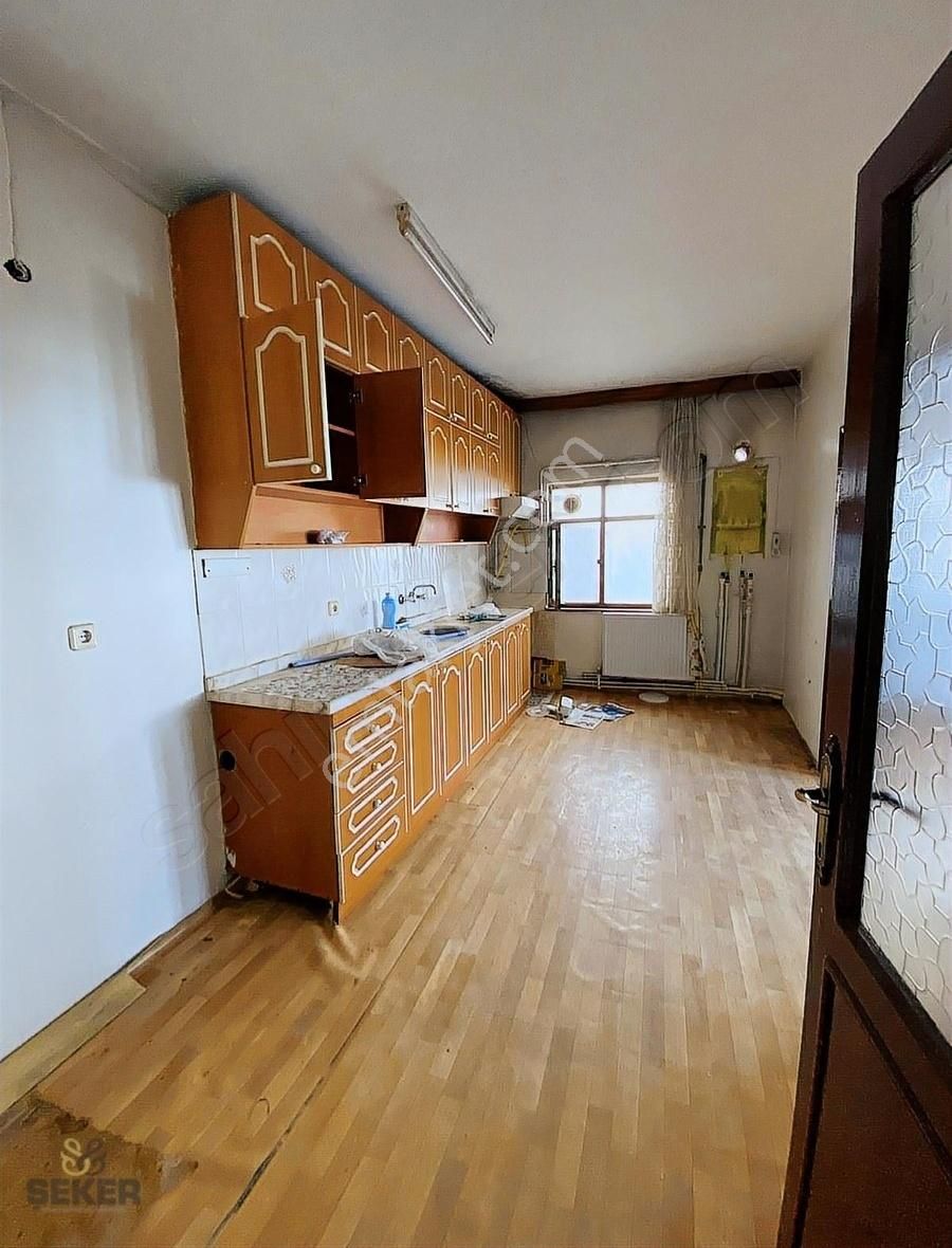 12-şeker Emlaktan 2+1-125m2 Cumayeri İlçe Merkezi Kiralık Daire