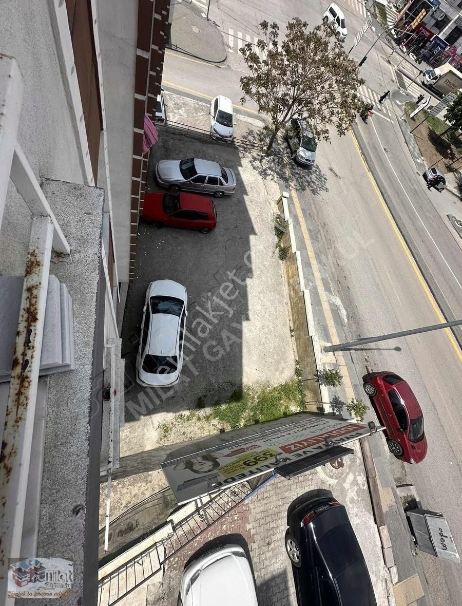 Piyade Mah . 1544 . Cadde Cepheli Daire - Görsel 3