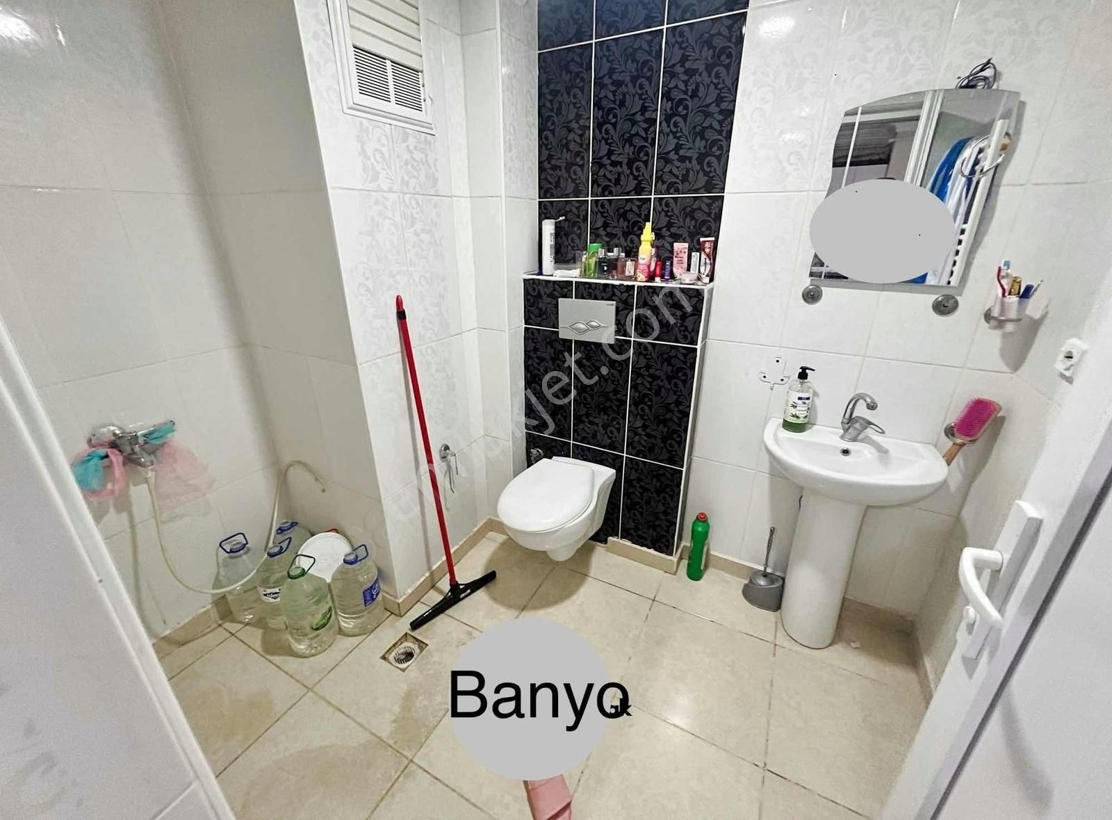 Genç Gayrimenkul Den Üniversite Civarı Stüdyo Daire
