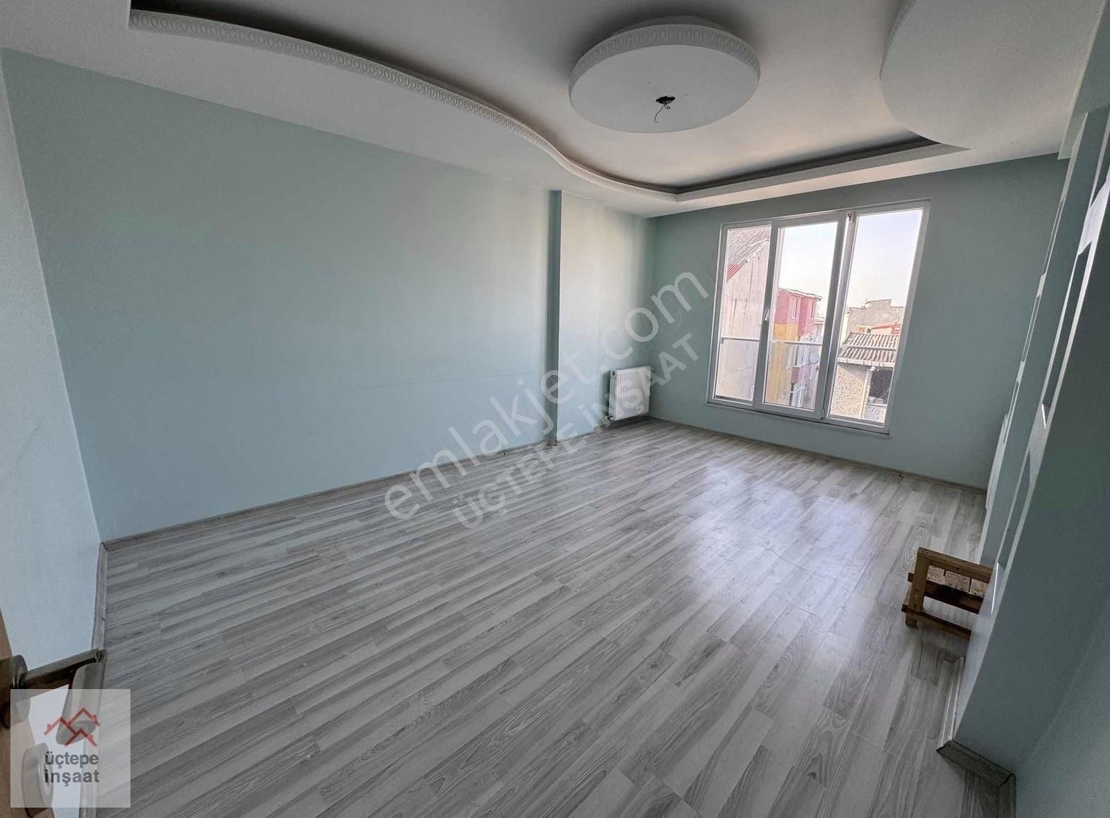 Osmangazi Mah'da Tertemiz-masrafsız-dekorlu 2+1 Ara Katı 95 M²