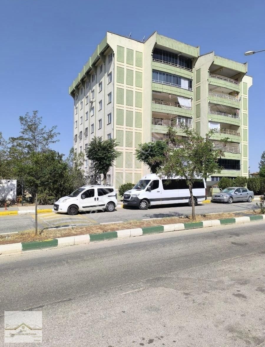 Üniversite Tokide 3+1 Fırsat Daire