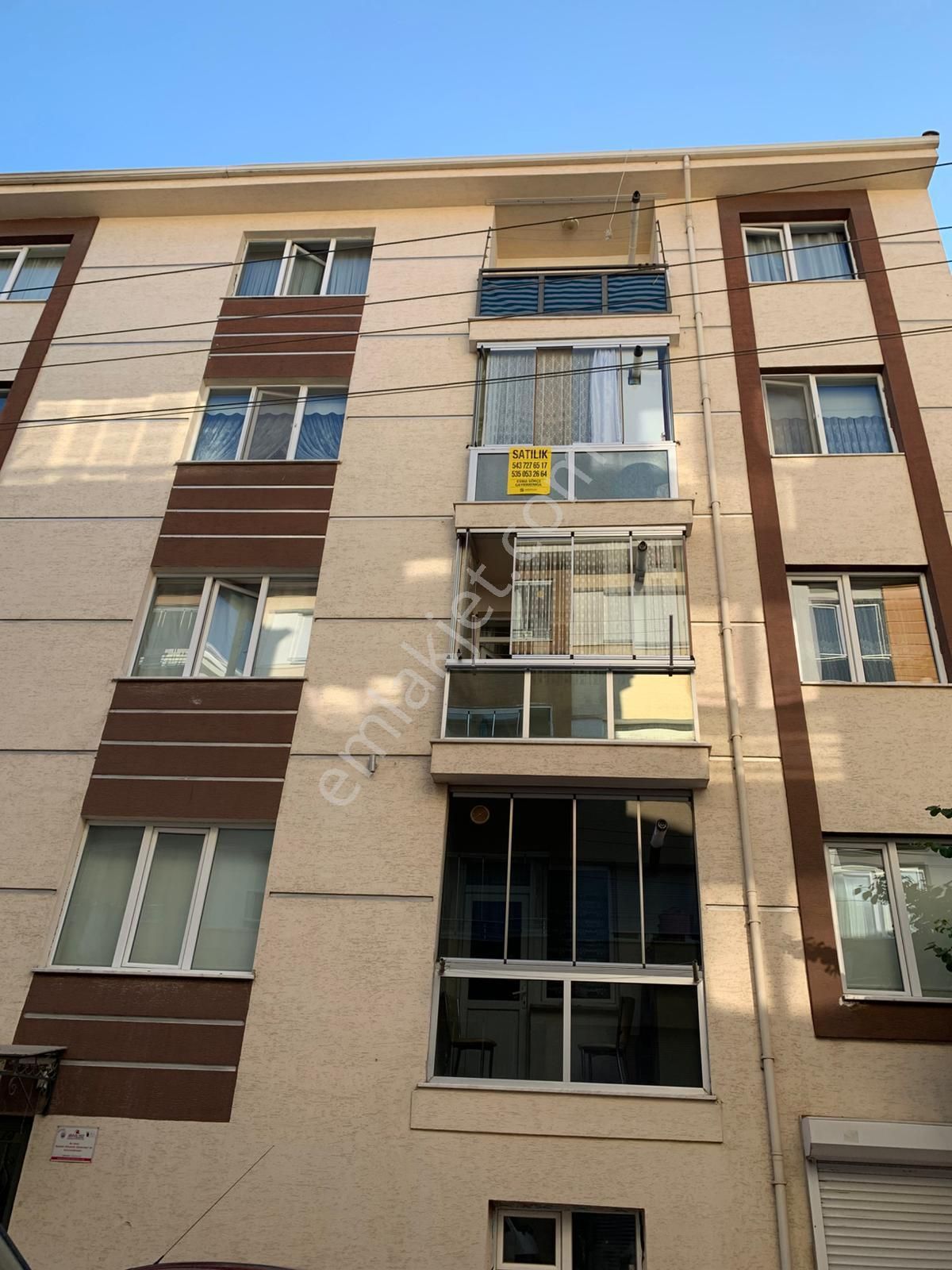 Çevre Yoluna Yakın Arakat Geniş Masrafsız Daire