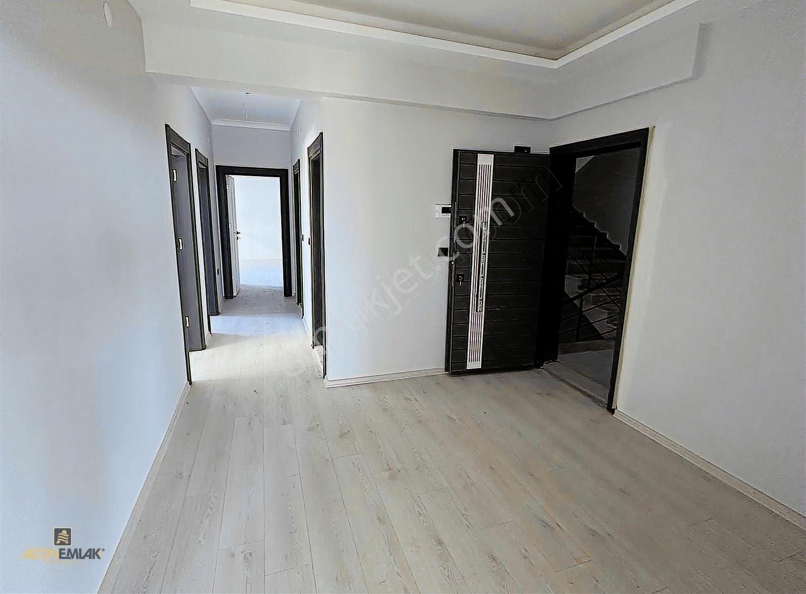 Trabzon Pelitli Deniz Manzaralı 3+1 Daire
