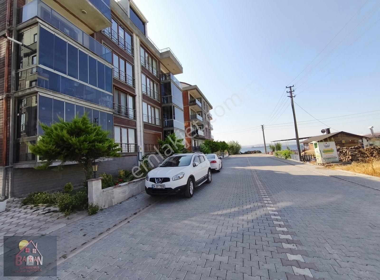 Çanakkale Lapsekide Boğaz Manzaralı Özel Tasarım Satılık Daire