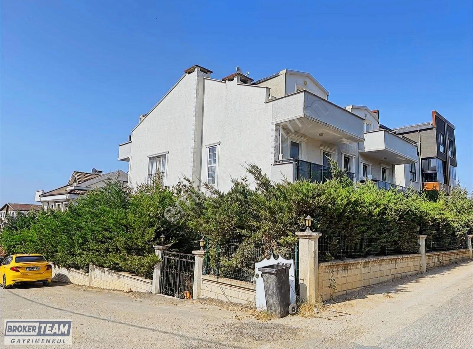Kayapa İstiklal De Satılık Villa Tipi Bahçe Dubleksi