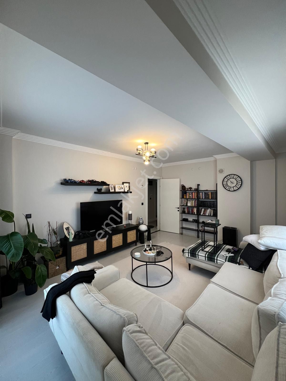Remax Arma'dan Buca Dıcle Mahallesınde Satılık 2+1