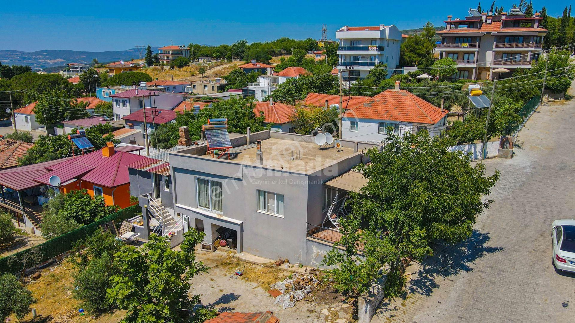 Kuşadası Yaylaköyde Deniz Manzaralı, Bahçe İçinde Müstakil Ev - Görsel 10