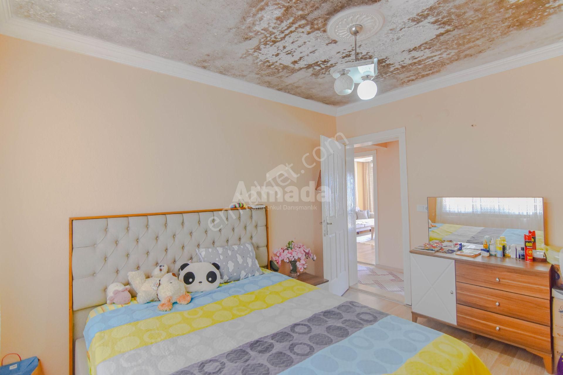 Kuşadası Yaylaköyde Deniz Manzaralı, Bahçe İçinde Müstakil Ev - Görsel 16