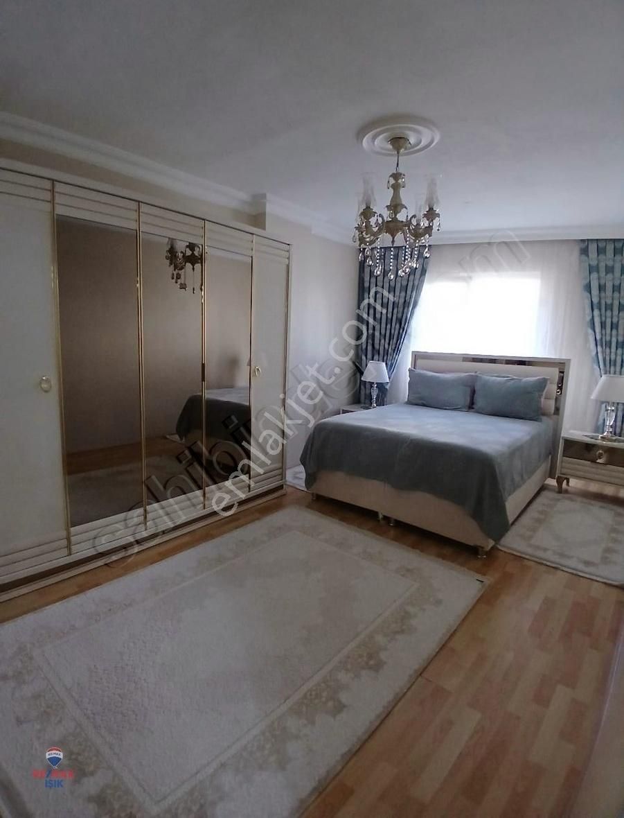 Ümraniye İstiklal Mahallesi 3+1 Satılık Daire - Görsel 5