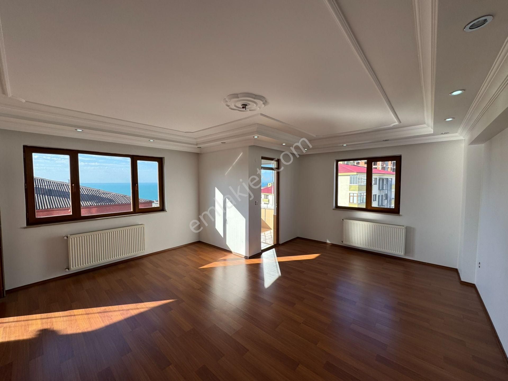 Trabzon Ortahisar Aydınlıkevler'de Site İçi, 3+1, Kiralık Daire.
