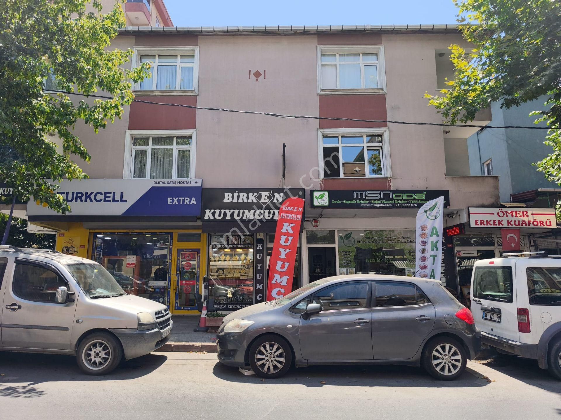 Birken'den Gazi Mustafa Kemal Caddesi Üzerinde 3+1